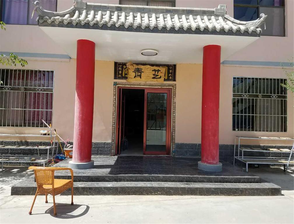 Dunhuang Qingyi Inn Exterior photo